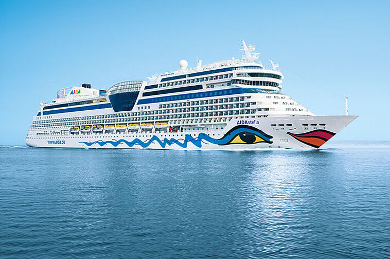 Sicht auf AIDAstella auf See